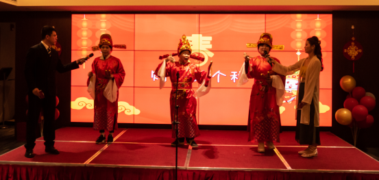 艾克瑞同仁準備的財神節目 艾克瑞同仁準備的財神節目