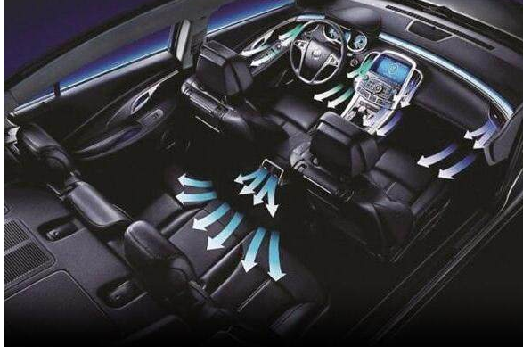 夏天的體檢車(chē)