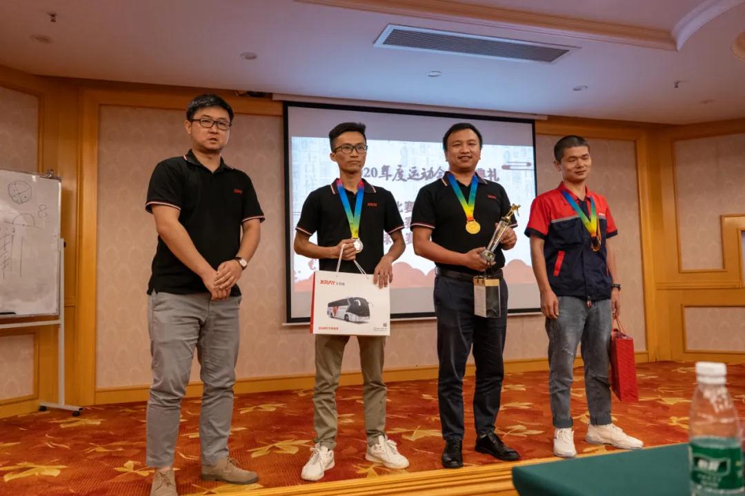 客車式CT檢查車 客車式CT檢查車